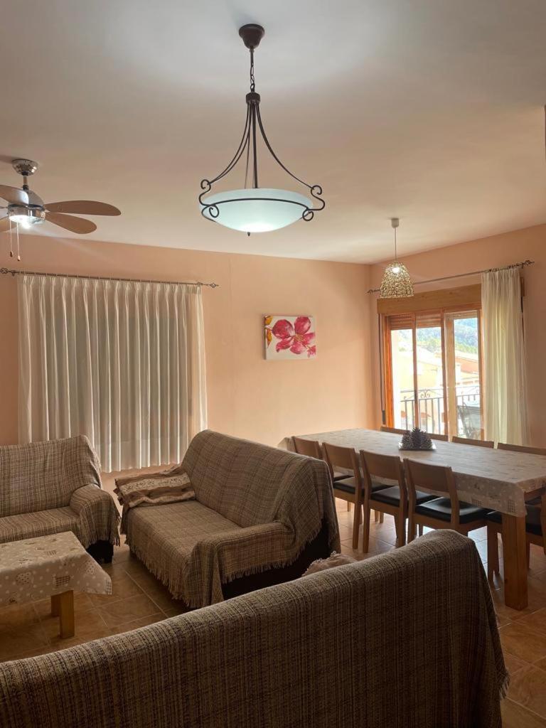Casa Rural Puente Del Segura 엘체 데 라 시에라 외부 사진